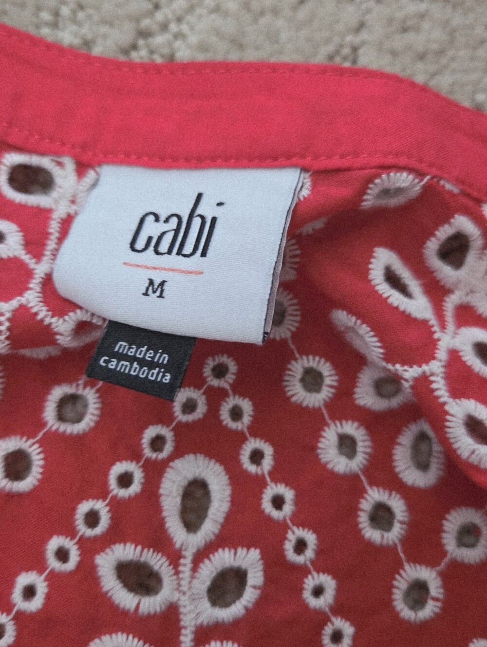 Cabi Lyric Embroidered Red White Eyelet top M EUC Cotton July 4 Nautical Summer - Picture 13 of 15